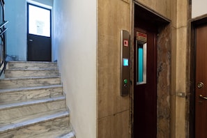 Elevator