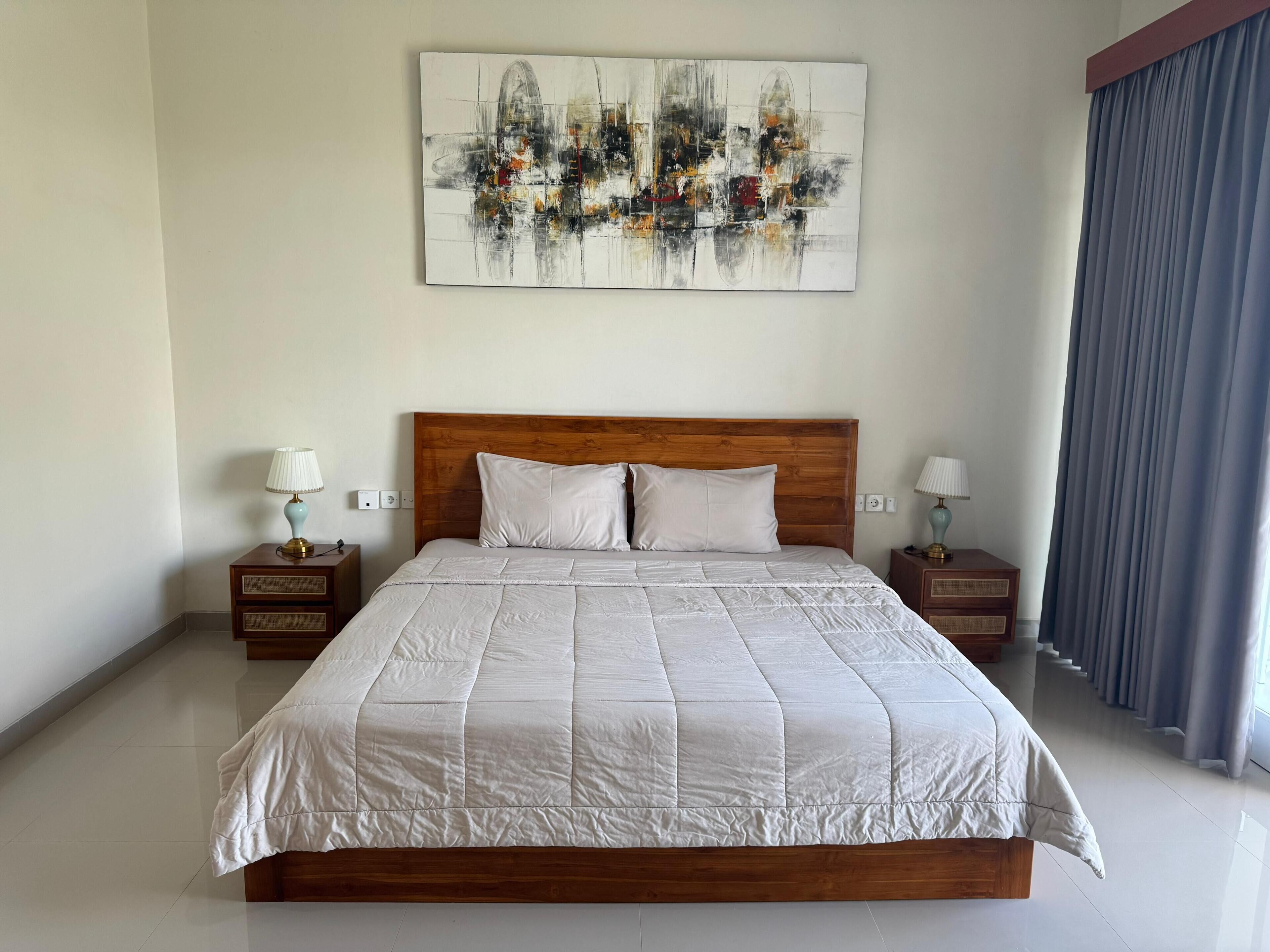 Comfort Double Room, Garden View | Meja, seterika/papan seterika, Wi-fi percuma 