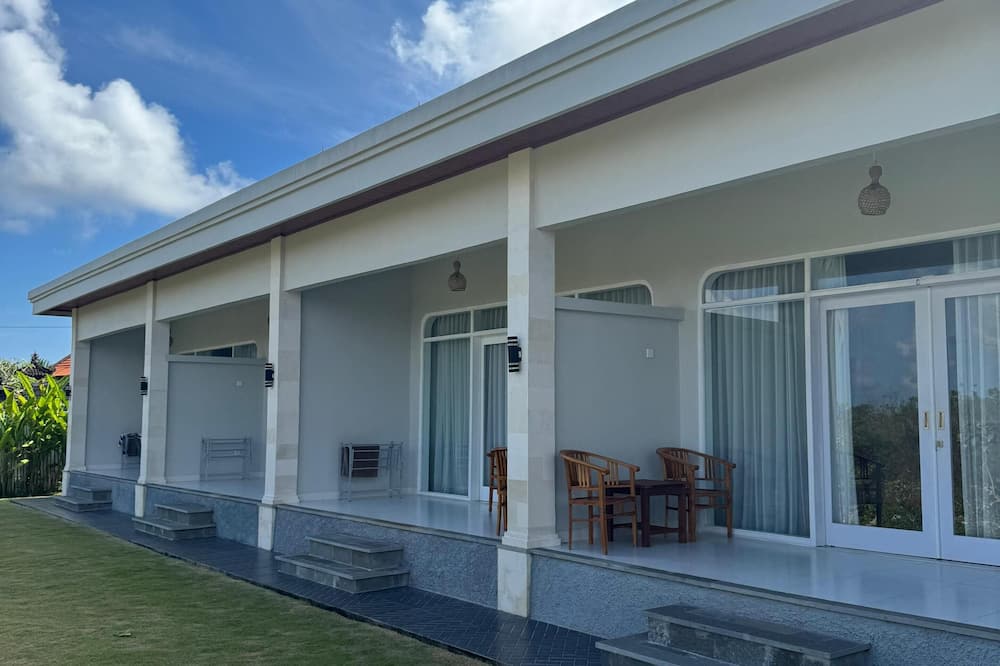 Octa House