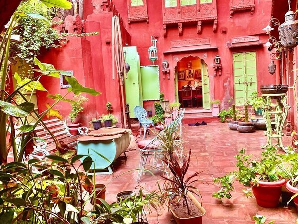 Terrace/patio