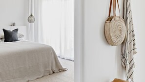 3 bedrooms, iron/ironing board, free WiFi - Kove @ Caves Beach - Experience the tranquillity of Caves Beach (Caves Beach)