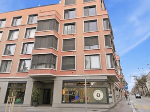 Imagen sin descripción, 2 de 12, botón