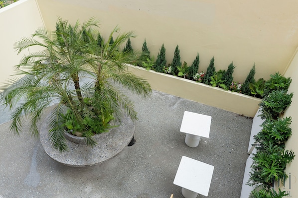 Deluxe Double Room, City View | Desk, free WiFi