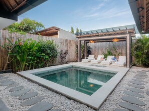 Udendørs pool