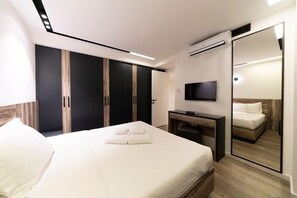 複式房屋, 2 間臥室, 城市景觀 | 客房內保險箱、遮光布/窗簾、熨斗/熨衣板、免費無線上網