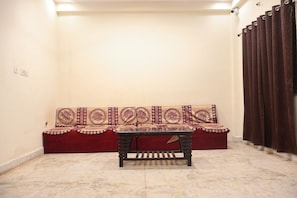 Deluxe Room - Hotel Prem Palace  (Bhopal)