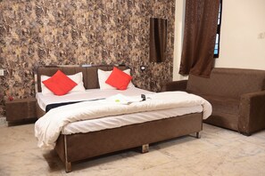 Egyptian cotton sheets, premium bedding, memory foam beds, desk