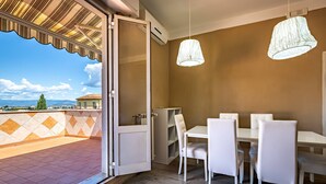 Outdoor dining - YiD penthouse Torregalli (Scandicci)