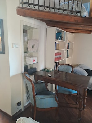 Dining - Ad Trivium - Entire Apartment in Trevi Fountain (Roma)
