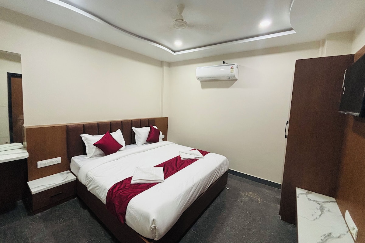 Deluxe Double Room | Free WiFi