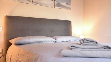 1 chambre, Wi-Fi gratuit, draps fournis