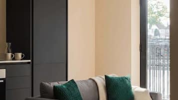 TV, offices