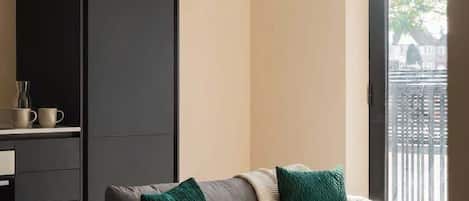 TV, offices