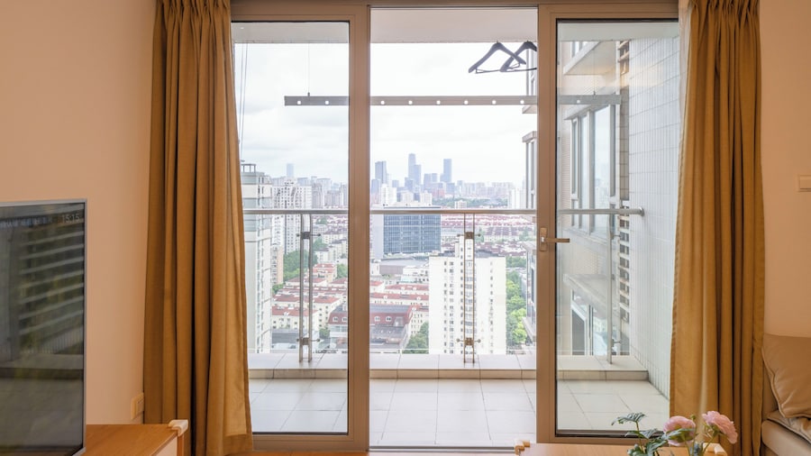 Tyms 3BR 2BA Apt Near Metro