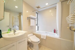 Superior Apartment, 3 Bedrooms, Balcony, City View | Bathroom | Slippers