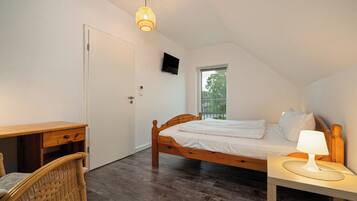 2 Schlafzimmer, Schreibtisch, kostenloses WLAN, Bettwäsche