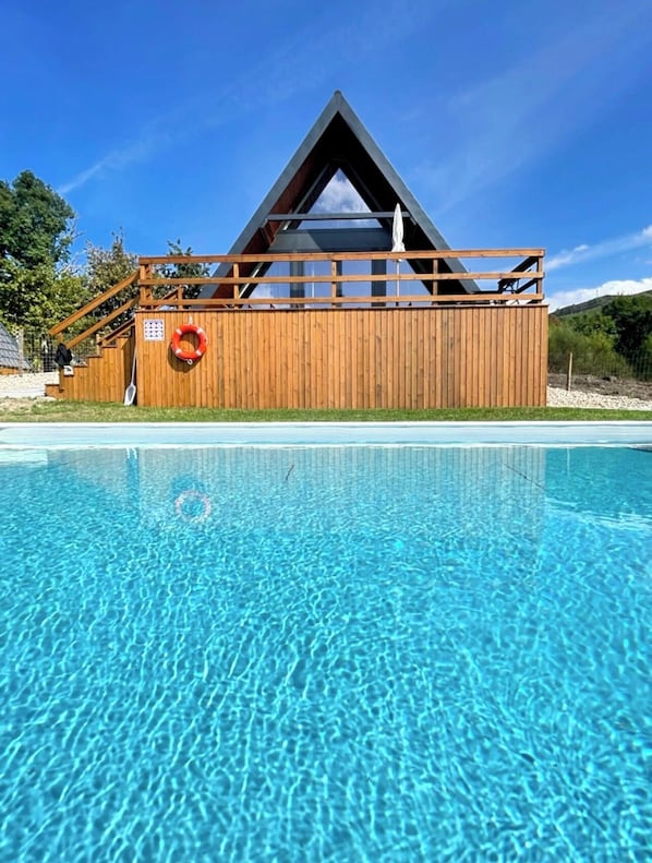 Piscine extérieure