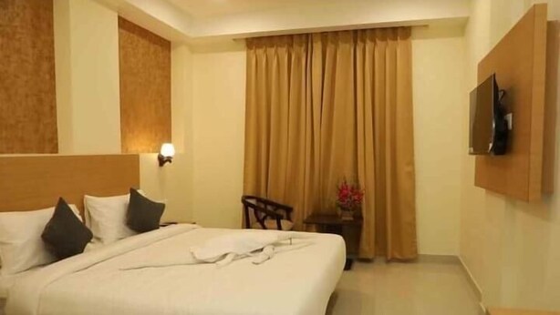 Gambar tidak terklasifikasi, 1 dari 7, tombol