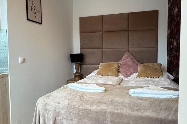 1 Schlafzimmer, WLAN, Bettwäsche