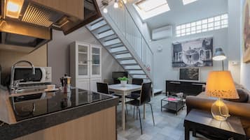 LÀgenhet Basic | Eget kök | KylskÄp, mikrovÄgsugn, espressobryggare och vattenkokare