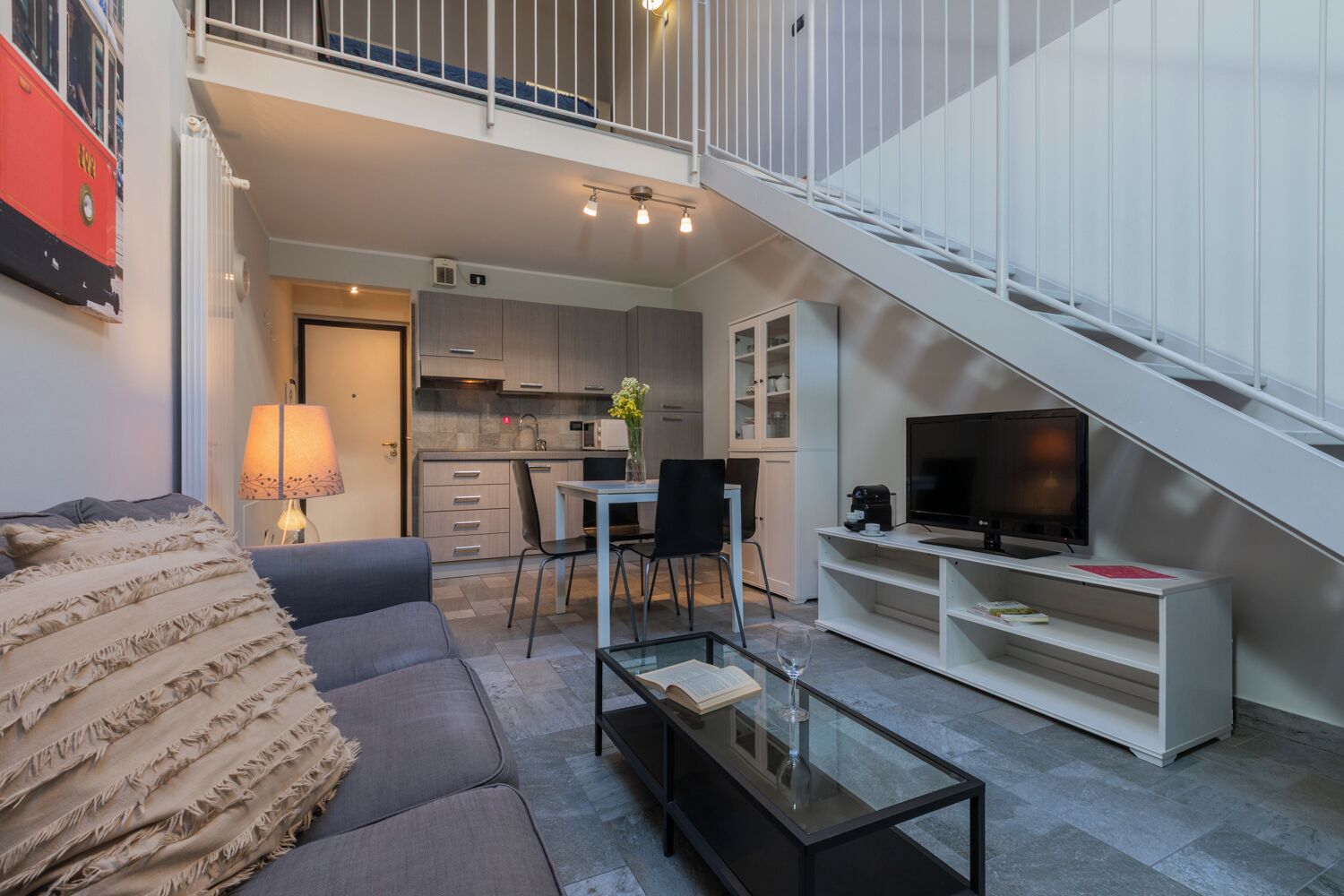 Deluxe Apartment | Living room