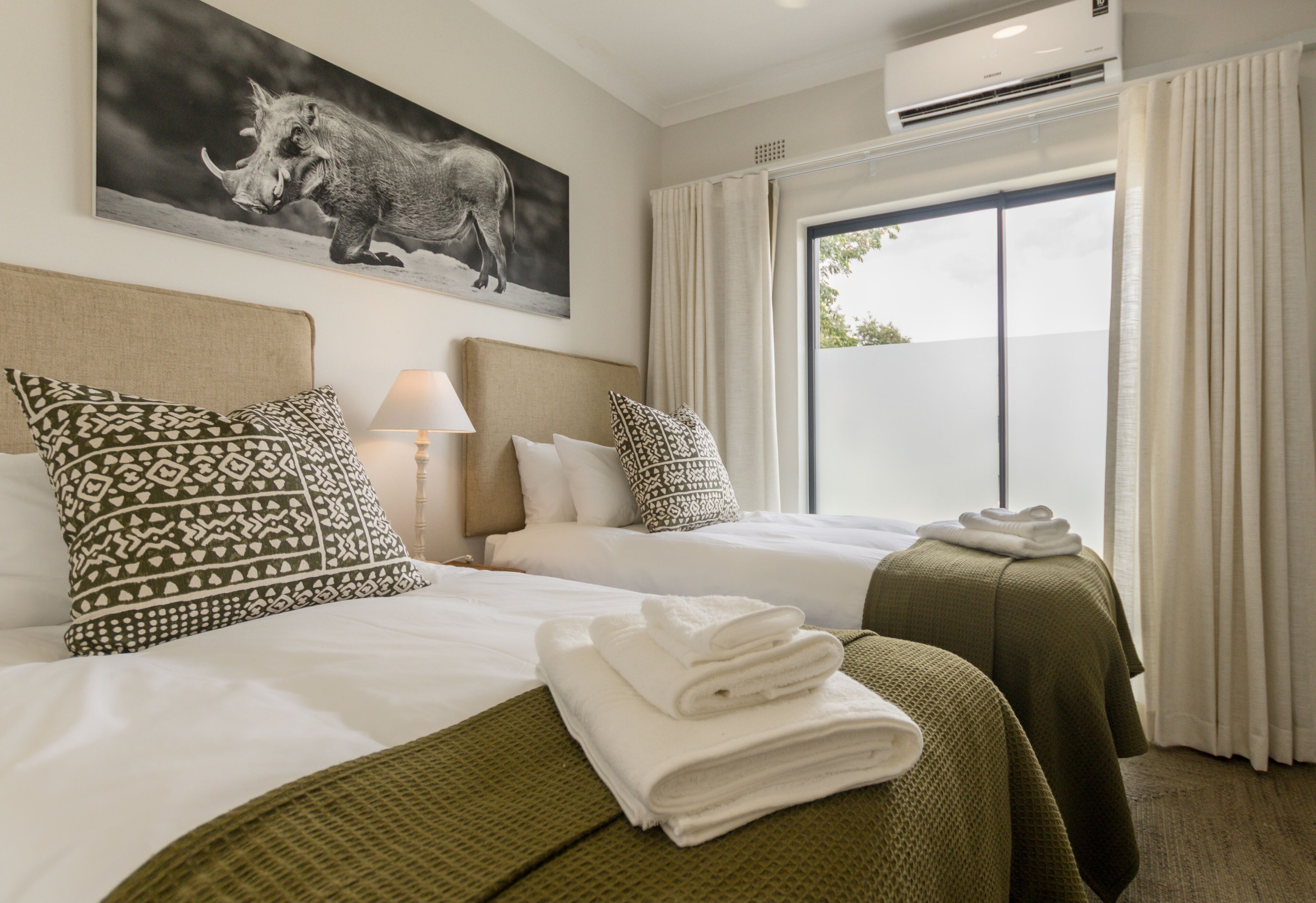 3 chambres, fer et planche à repasser, Wi-Fi gratuit, draps fournis