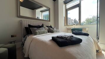 1 quarto, ferros/tábuas de passar roupa, Wi-Fi, roupa de cama