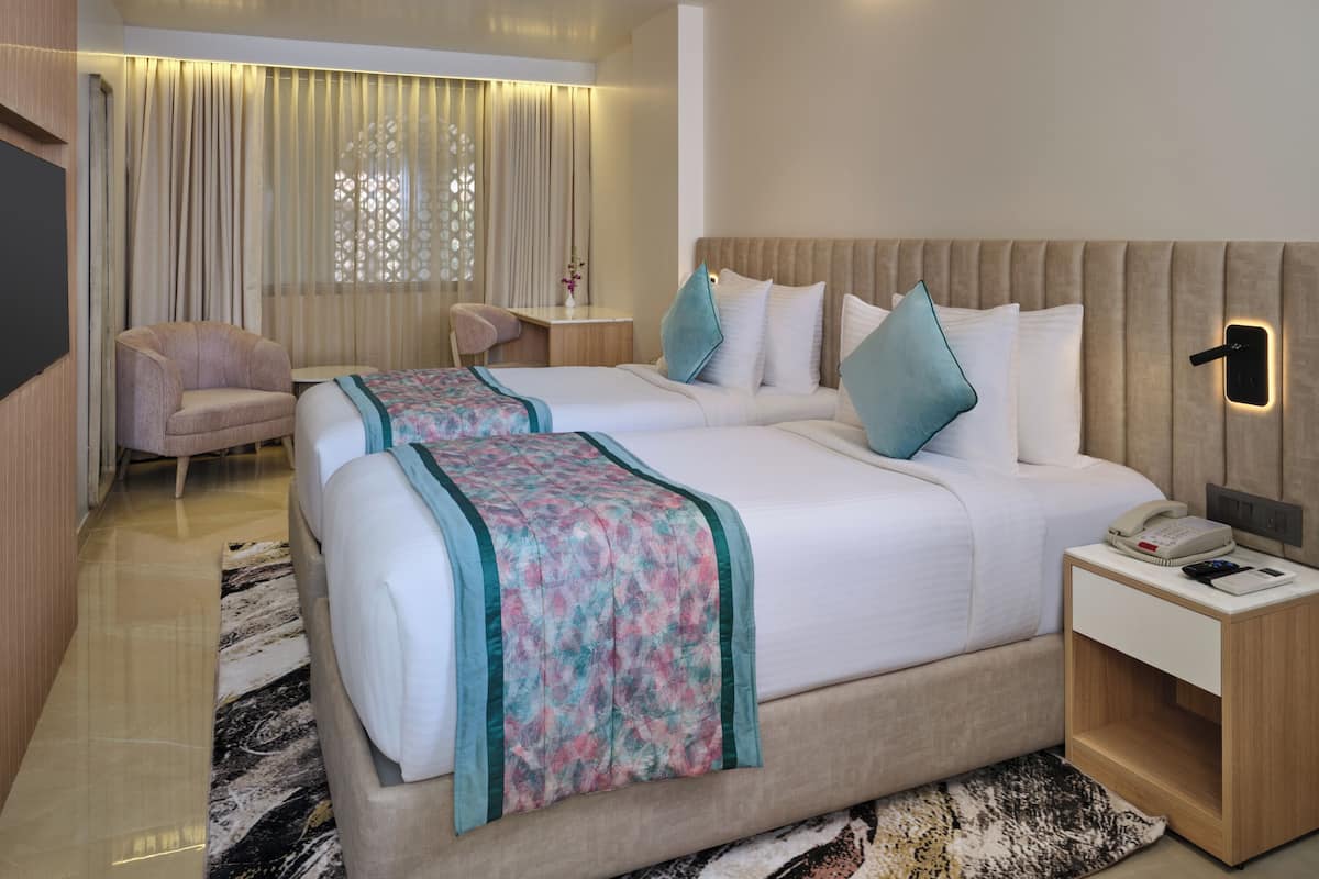 Kahden hengen deluxe-huone (kaksi sänkyä) | Ylelliset vuodevaatteet, äänieristys, ilmainen Wi-Fi, vuodevaatteet