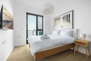 3 bedrooms, iron/ironing board, travel crib, WiFi