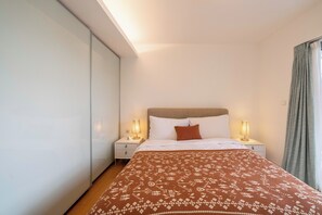 Superior Apartment, 3 Bedrooms, Balcony, City View | Iron/ironing board, free WiFi