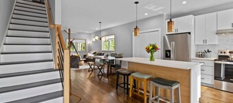 On Cloud Durham + 2BR w/ Rooftop Deck