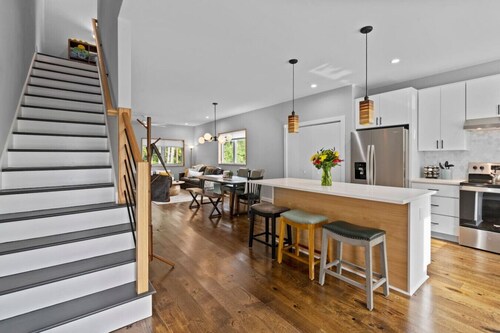 On Cloud Durham + 2BR w/ Rooftop Deck