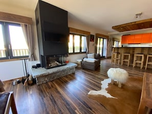 Living area - Elegant duplex in Crest-Voland center with parking and large terrace (Crest-Voland)