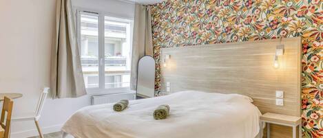 1 Schlafzimmer, Schreibtisch, Bügeleisen/Bügelbrett, WLAN