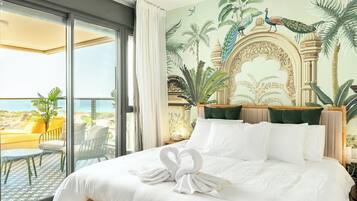 Apartment, Beach View | Iron/ironing board, free WiFi