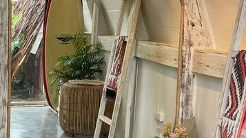 In-room safe, free WiFi