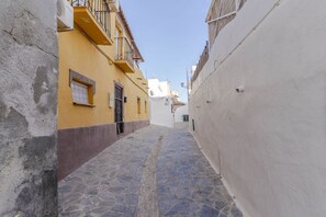 Property grounds - House Estrella del Mar, 400 meters from the beach (Gualchos)