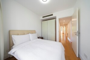 Superior Apartment, 3 Bedrooms, Balcony, City View | Iron/ironing board, free WiFi