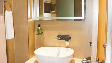 Towels, soap, shampoo