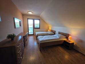 6 soveværelser, internetforbindelse