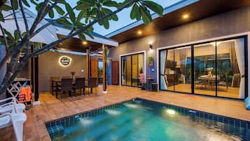 Villa, 3 habitaciones, con acceso para personas discapacitadas, alberca privada | Alberca