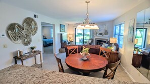 Interior - Taney Pointe~NEW Listing~Pointe Royale Resort~Pools~Hottub (Branson)