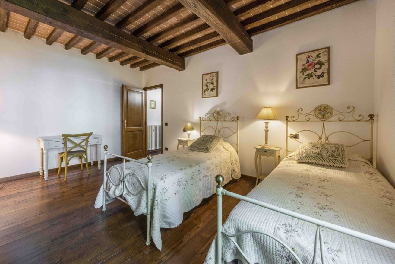 4 Schlafzimmer, kostenloses WLAN, Bettwäsche