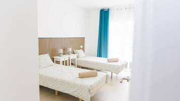 Strygejern/strygebræt, Wi-Fi, sengetøj