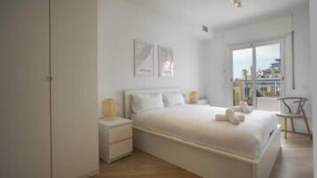 3 dormitorios, escritorio, tabla de planchar con plancha y wifi gratis