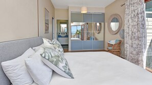 4 عدّة غرف نوم ومكواة/لوح كي وواي فاي مجانًا وملاءات أسرّة