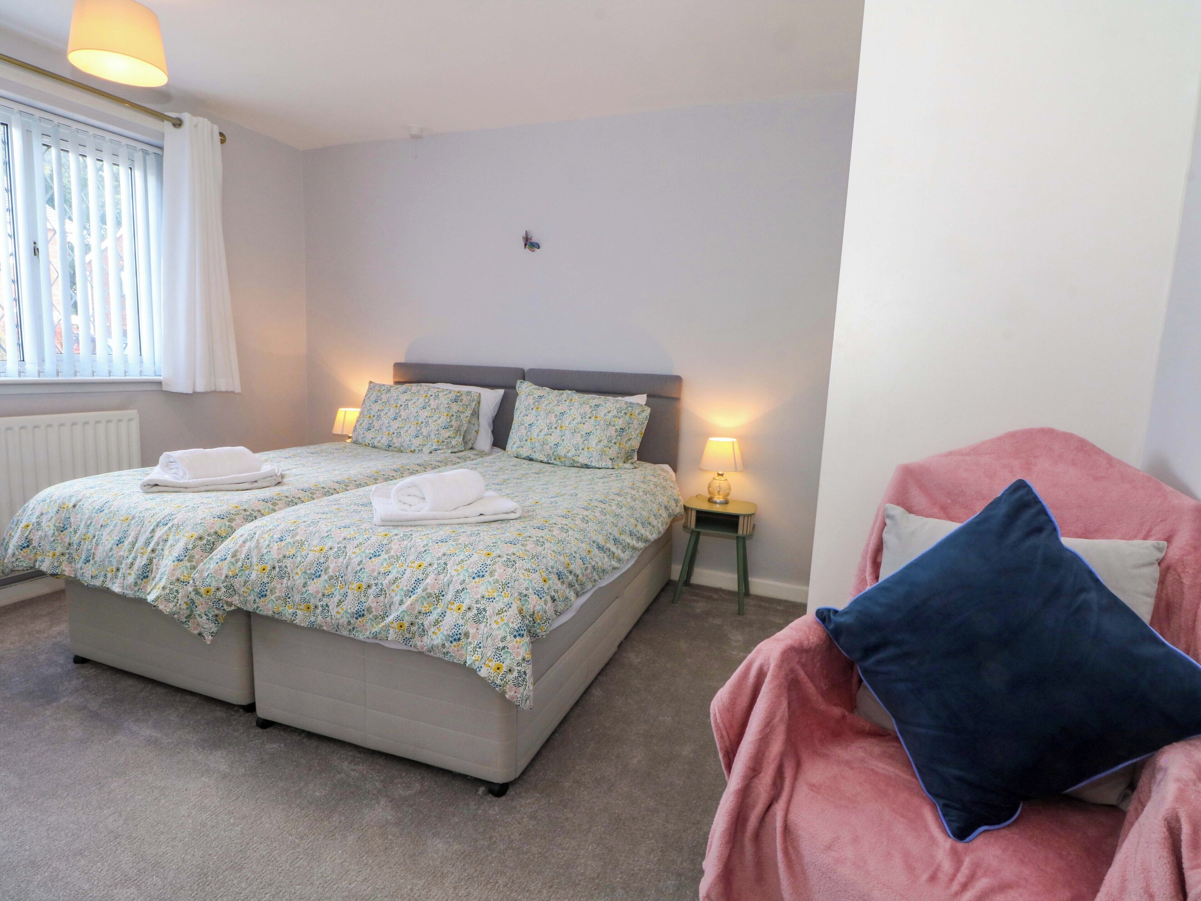 3 Schlafzimmer, individuell dekoriert, individuell eingerichtet
