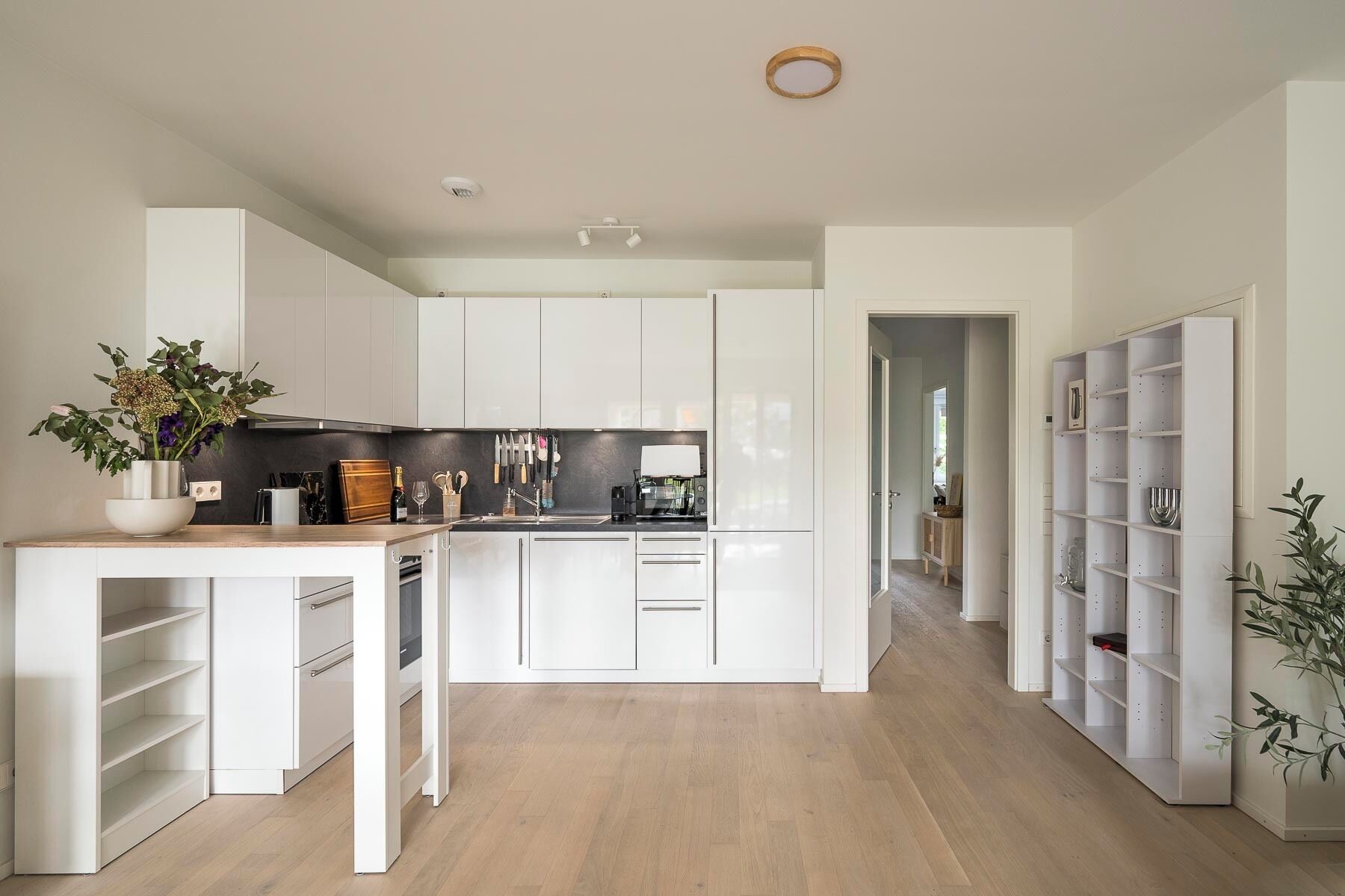 Microwave, oven, dishwasher