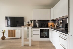 Microwave, oven, dishwasher