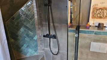 Phòng tập thể, 1 phòng ngủ, hút thuốc, ban công | Phòng tắm